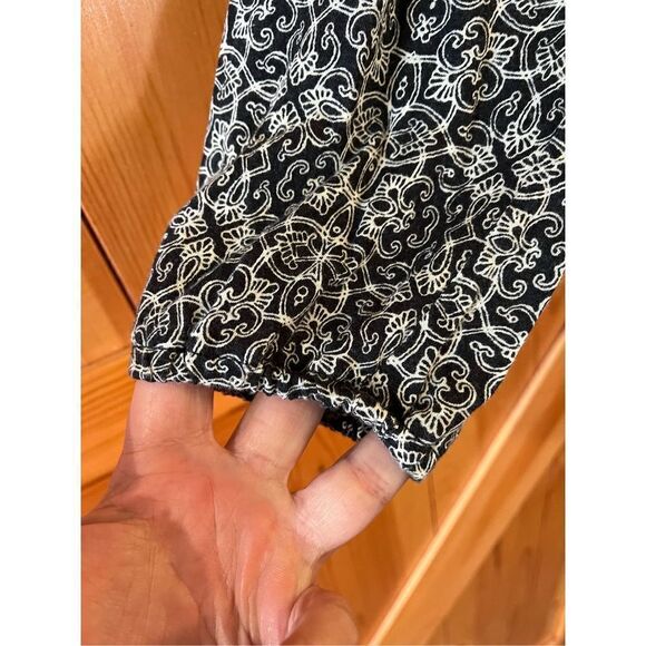 Lucky Brand long sleeve blouse size XS (1684) - Picture 2 of 8